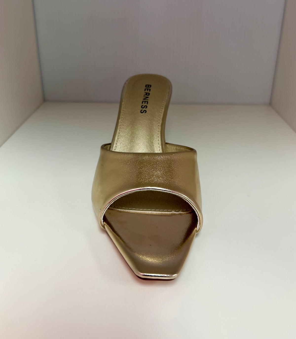 MONROE-05 GOLD METALLIC FAUX LEATHER SLIP ON MULE KITTEN HEEL