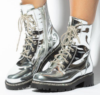 SET BACK Silver - ShoeNami