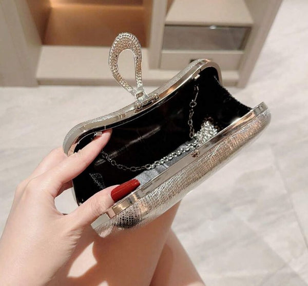 SUSSIE CLUTCH BAG SILVER