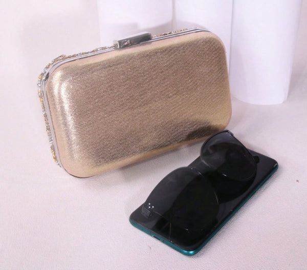 JINX CLUTCH BAG GOLD