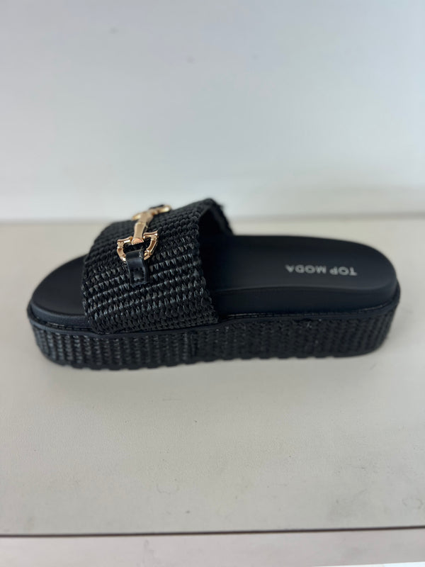 TRACI-36
- Black Raffia Sandal
- Open Toe
- Bit Detail
- Slip On
- Flatform Sole, Approx. 2"