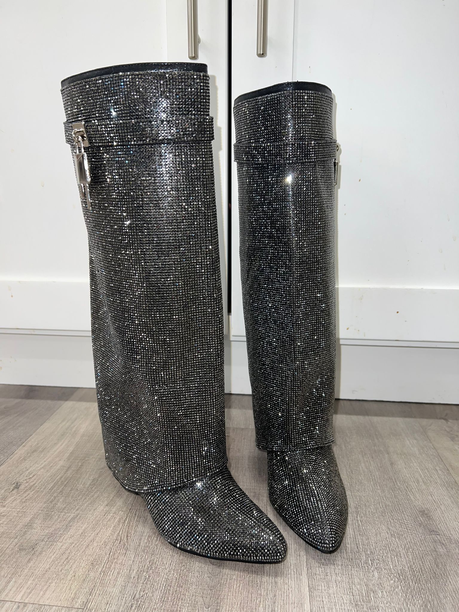 MUTTO-1C Black/Gunmetal - ShoeNami