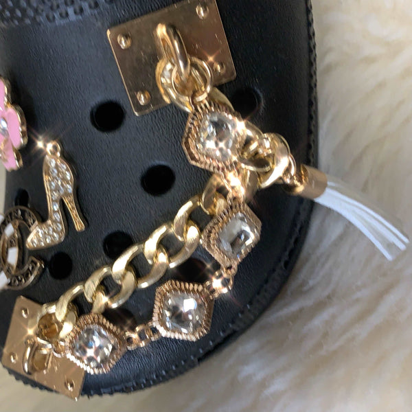 CHAIN SHOE CHARMS - GOLD HEAVY CHAIN CLEAR GEMS WHITE TASSEL - ShoeNami