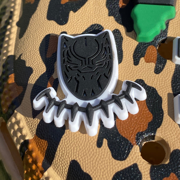 SHOE CHARMS - BLACK PANTHER NECKLACE - ShoeNami