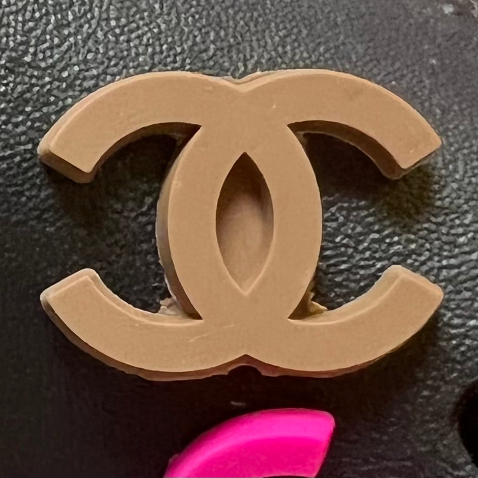 SHOE CHARMS - BROWN DOUBLE C - ShoeNami