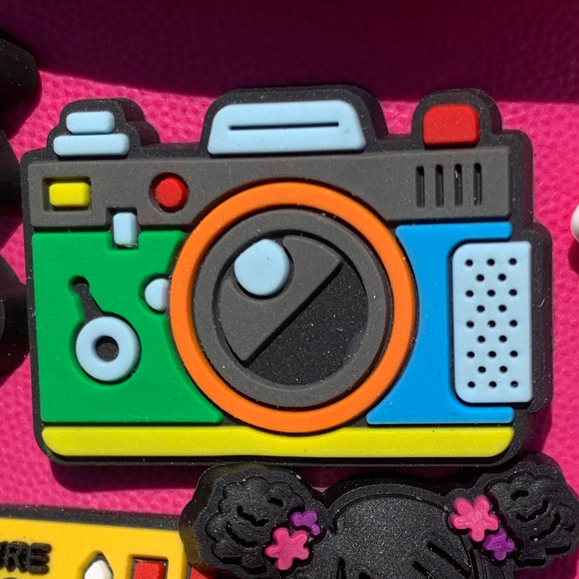 SHOE CHARMS - COLORFUL CAMERA - ShoeNami