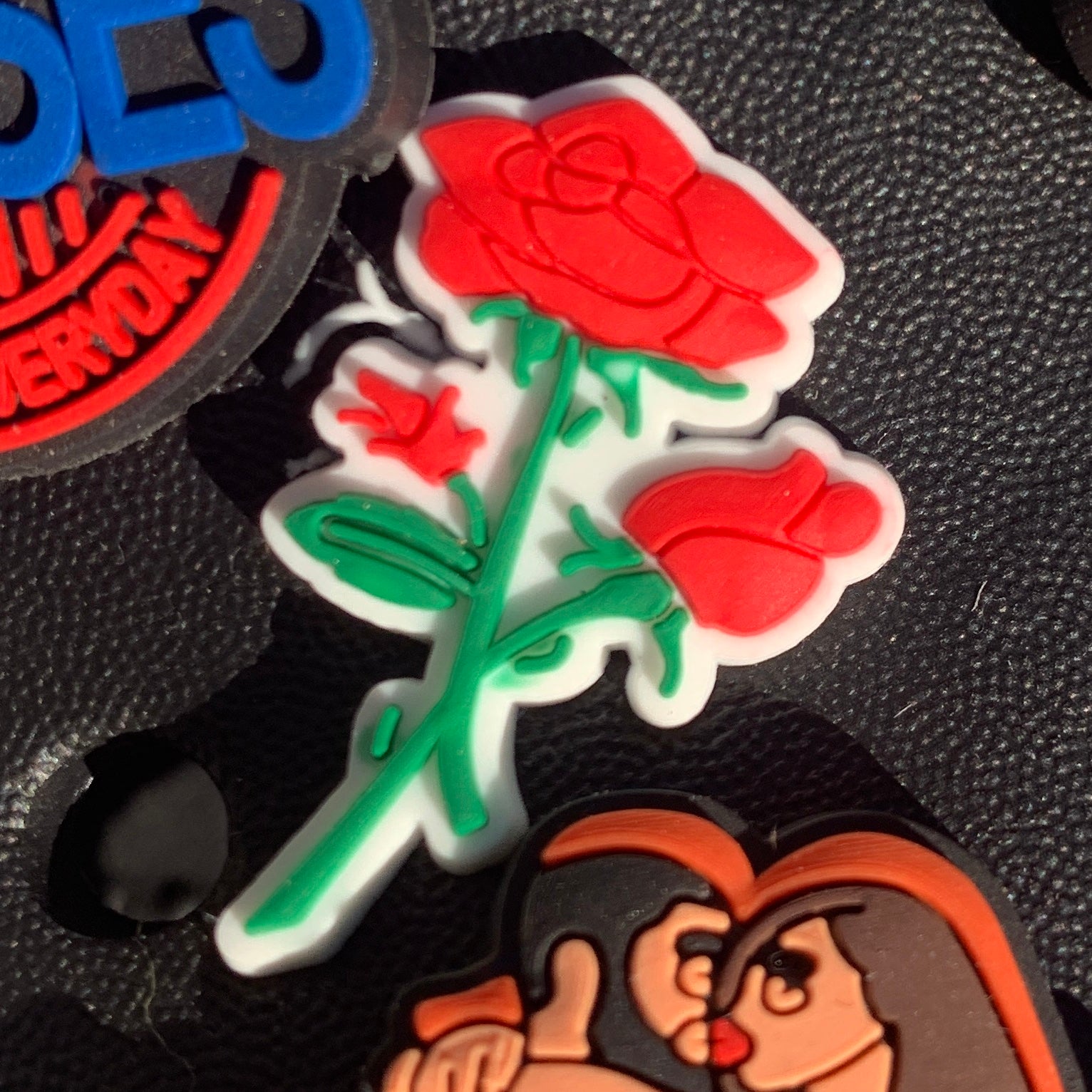 SHOE CHARMS - LONG-STEM ROSES - ShoeNami