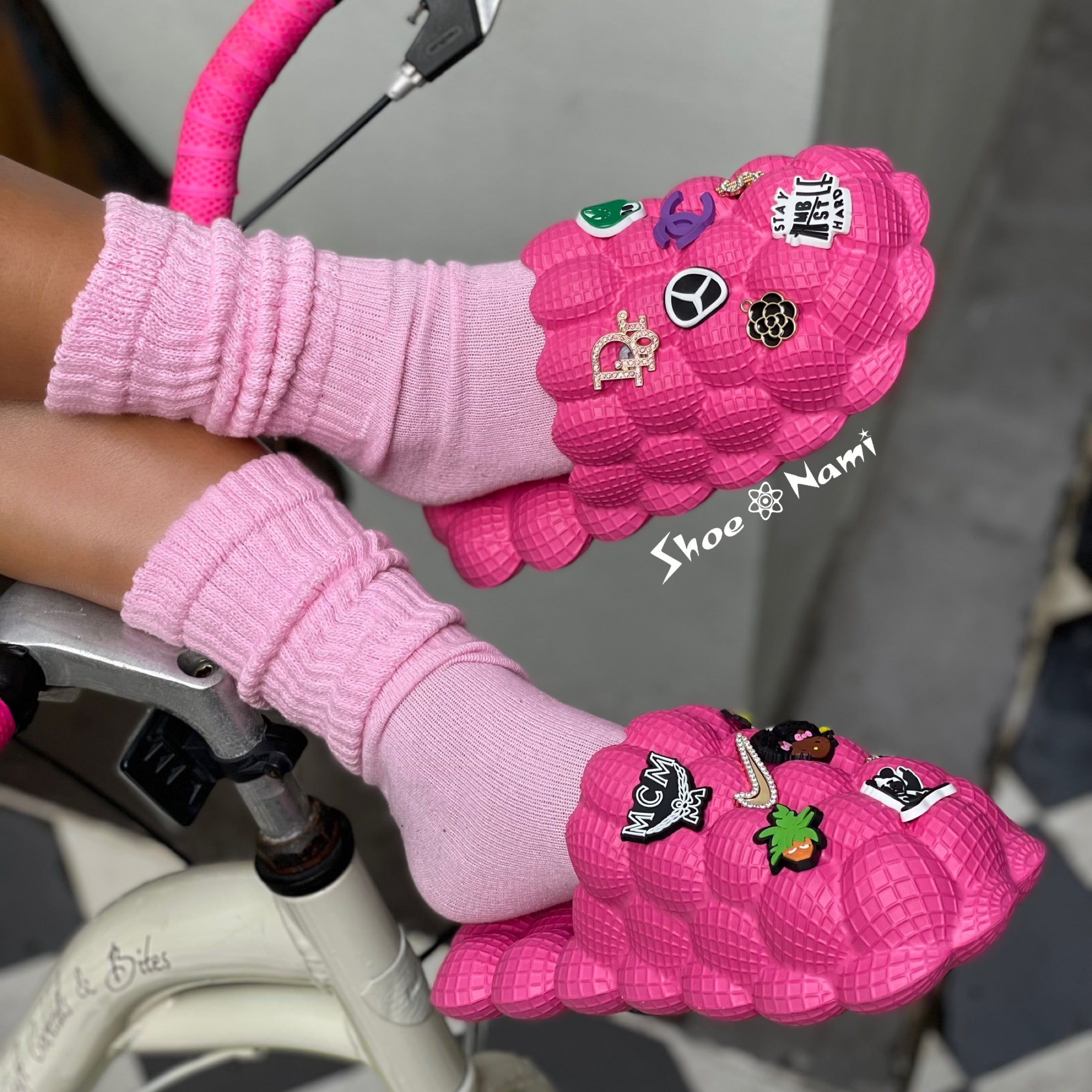 VALENCIA Fuchsia - ShoeNami