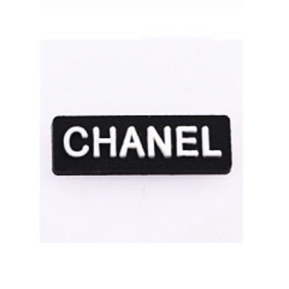 SHOE CHARMS - WRITTEN BLACK RECTANGLE - ShoeNami