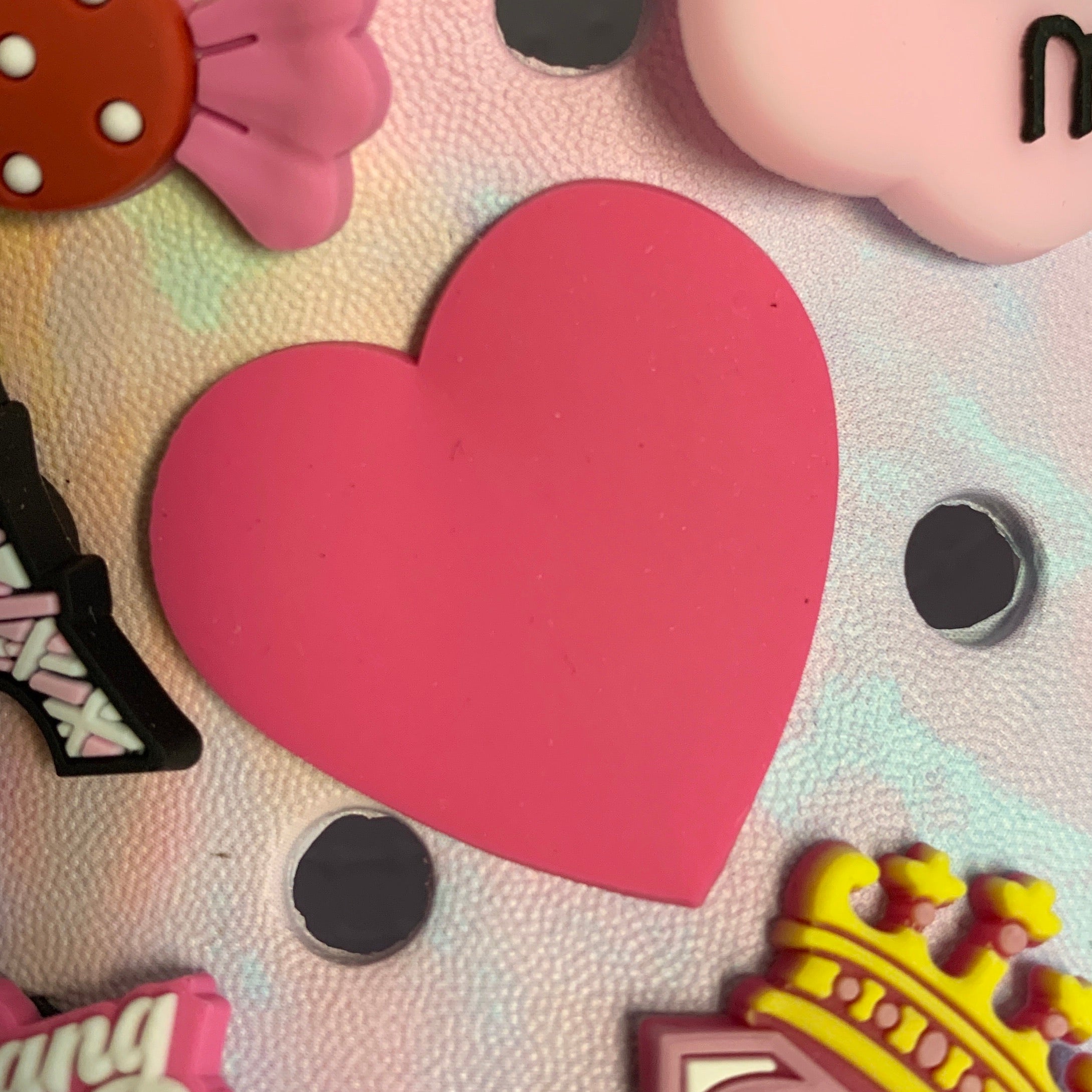 SHOE CHARMS - PINK HEART - ShoeNami