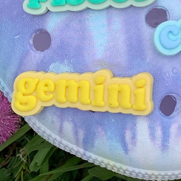 SHOE CHARMS - WRITTEN GEMINI - ShoeNami