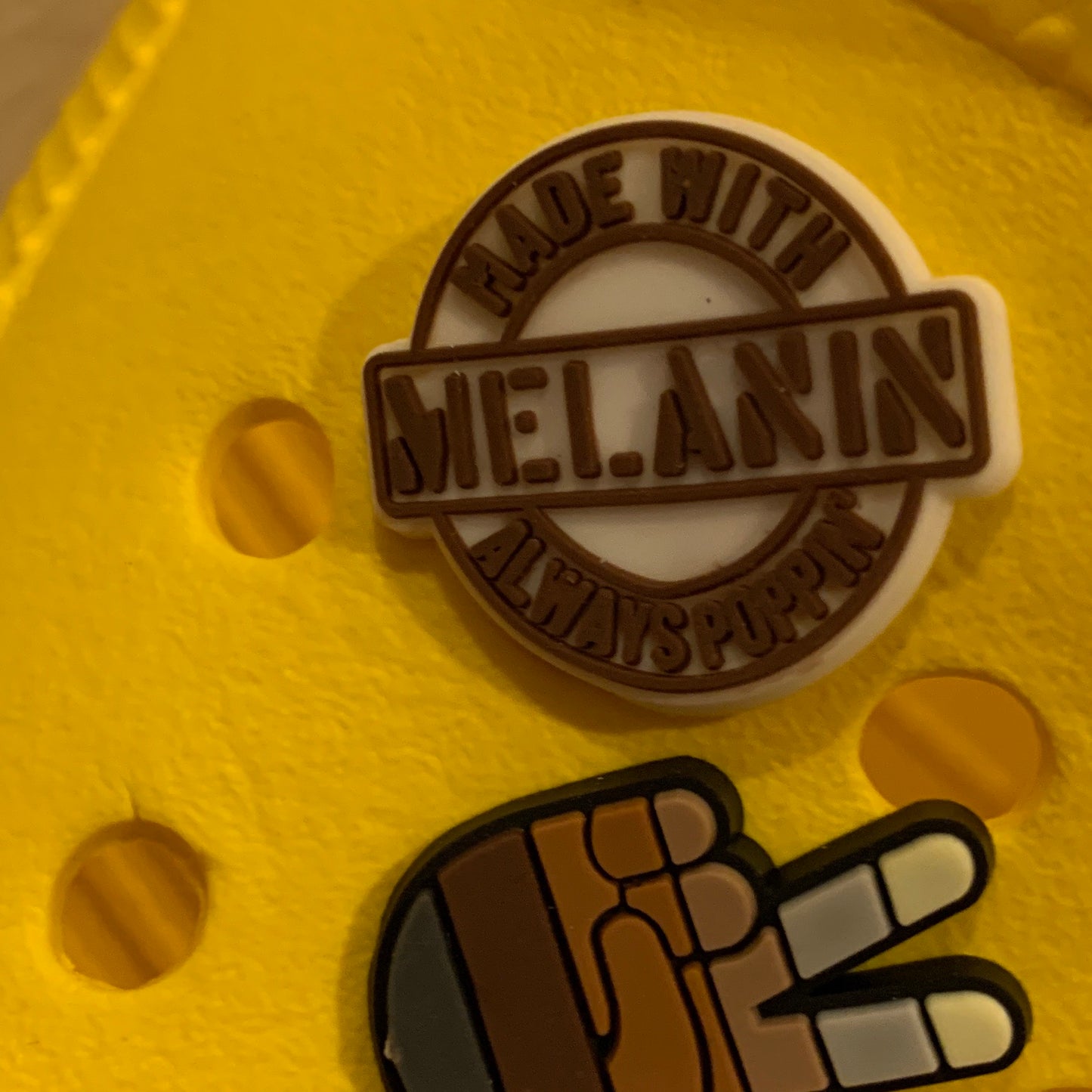 a pair of scissors sitting on top of a table