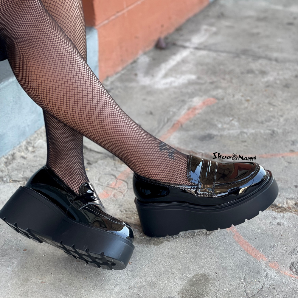 INTERNAL-19 Black Patent - ShoeNami