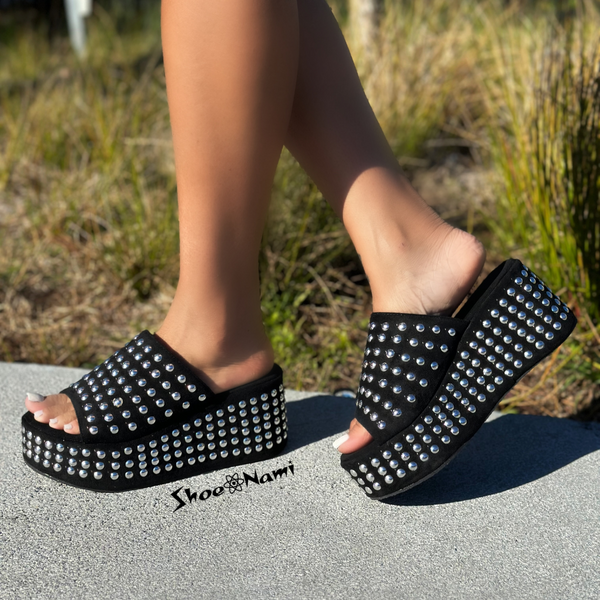 Mata MOVEMENT Black - ShoeNami