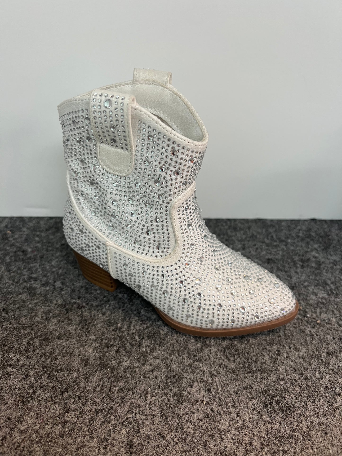 RIVER-01K KIDS White