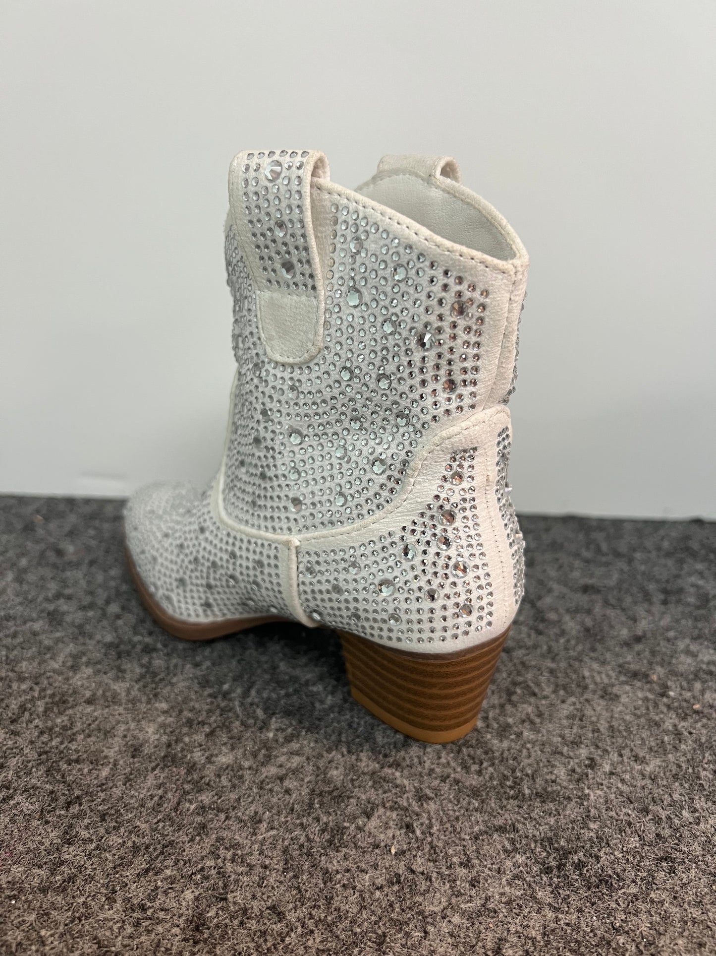 RIVER-01K KIDS White