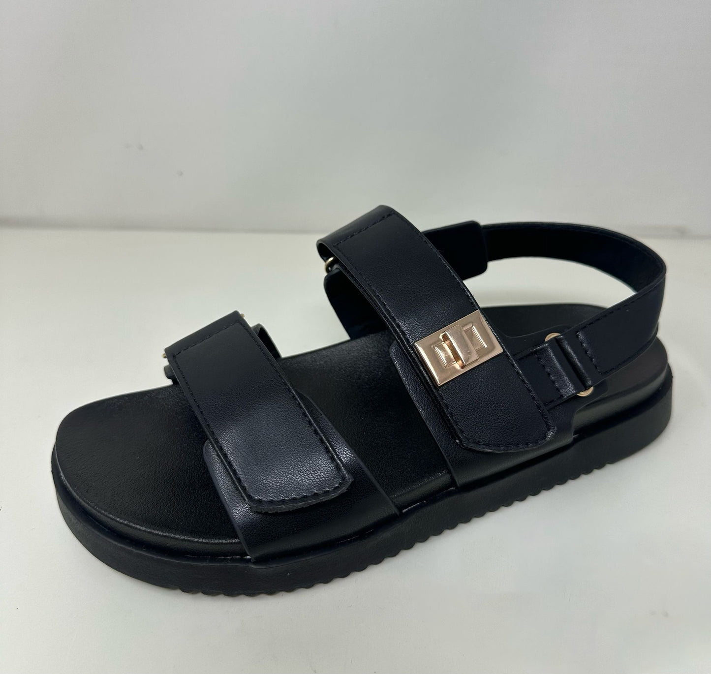 GIBSY-21

- Black faux leather
- Open Toe
- Double Strap
- Slingback sandal
- Flatform Sole, Approx. 1"
- Whole Sizes Only