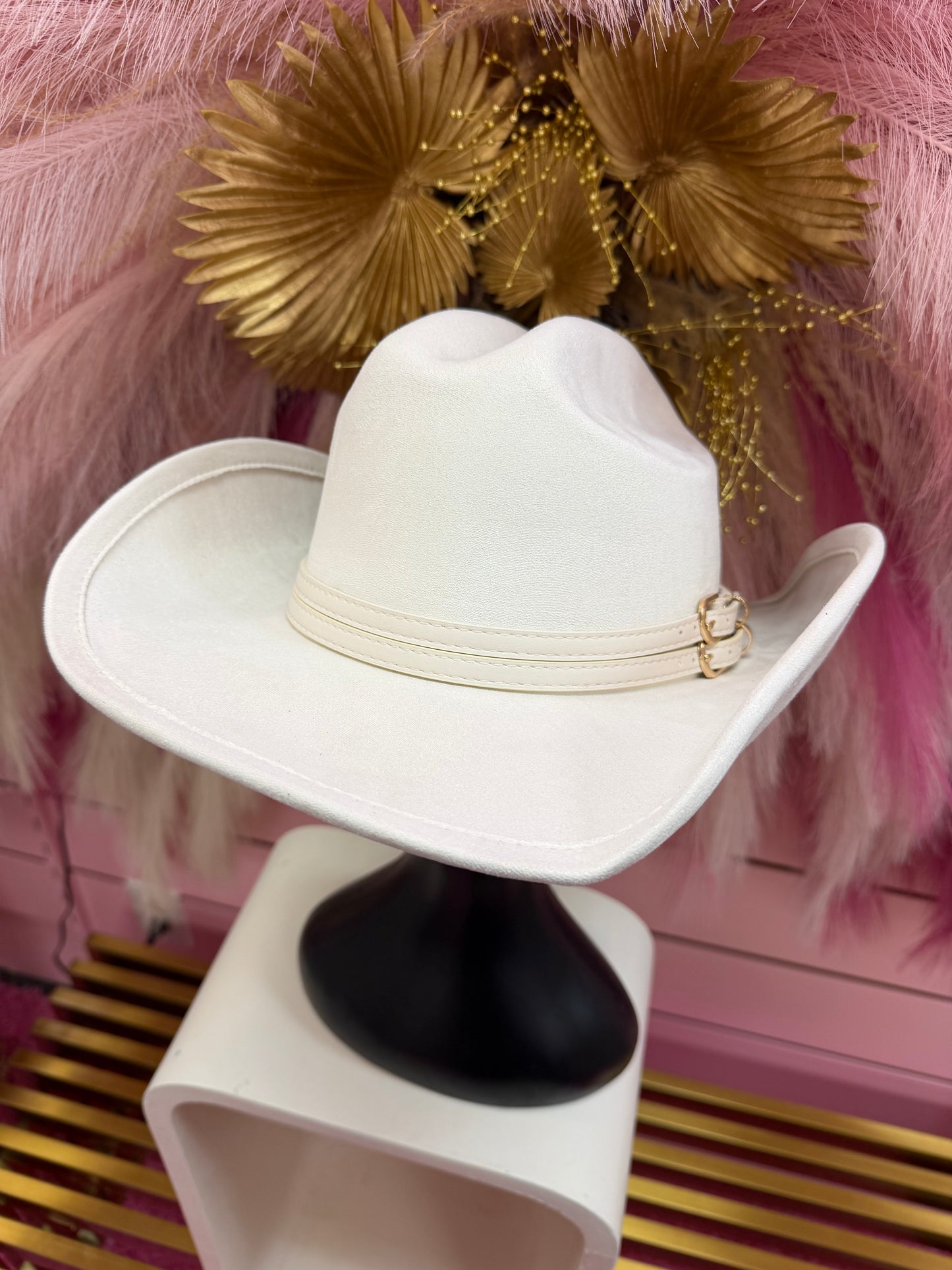 SADIE IVORY COWBOY HAT WITH MATCHING DOUBLE BELT BAND