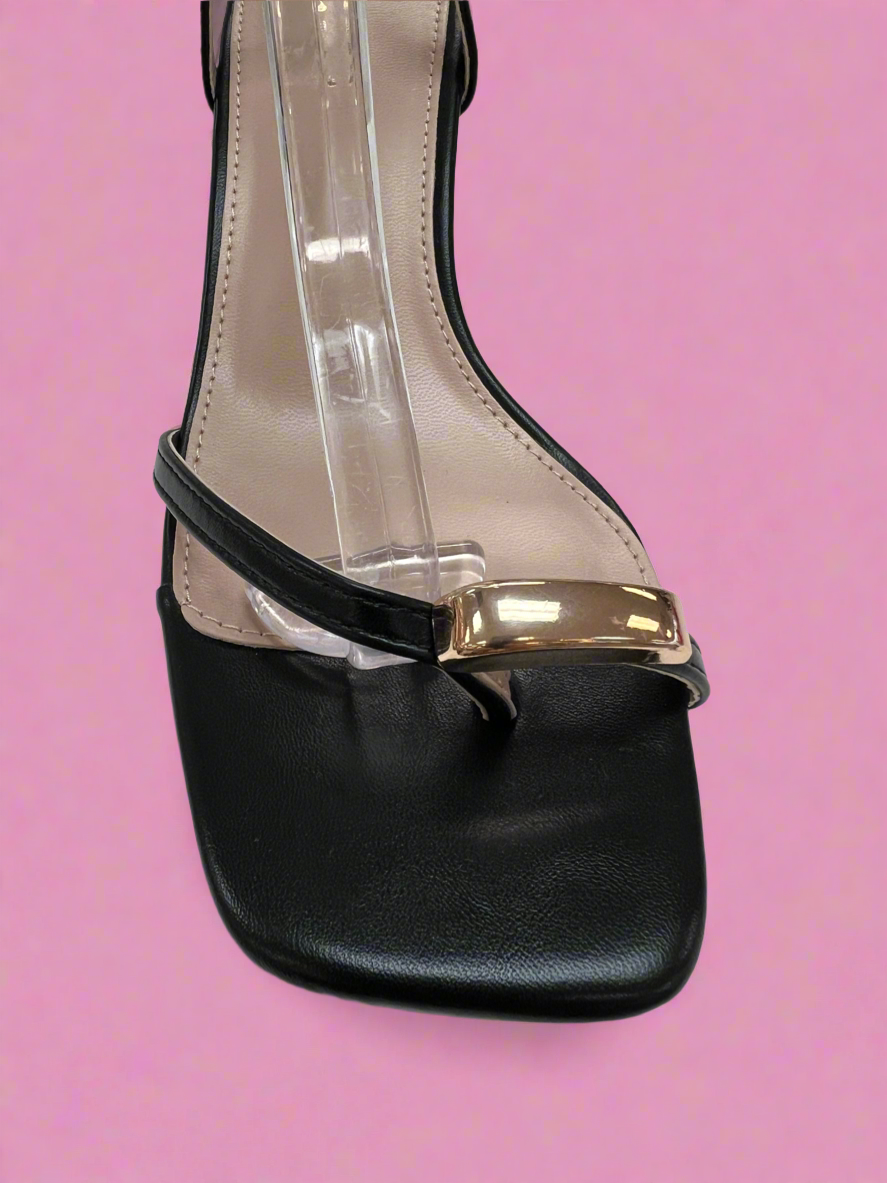 ELZA-01 Black Faux Leather Kitten Heel Open Toe Ring