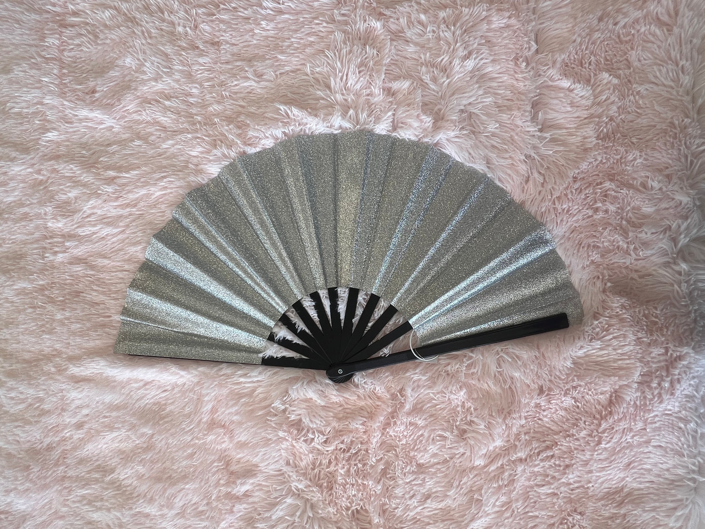 SHIMMER METALLIC FAN SILVER