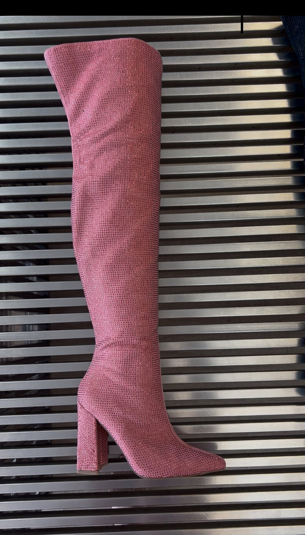 WORLD-05 Pink