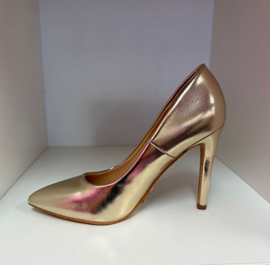 GLAMOUR-01 GOLD FAUX LEATHER ENCLOSED POINTY TOE CLASSIC STILETTO PUMP