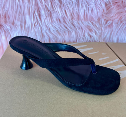 SELL OUT Black Kitten Heel