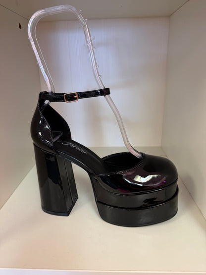 TWICE-13 PATENT LEATHER CLOSED TOE PLATFORM HEEL BLACK