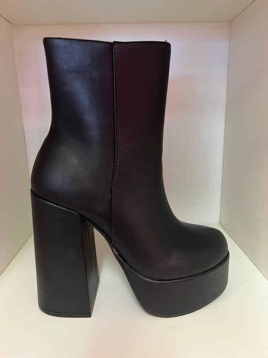 FRONA-2 S26 BLACK FAUX LEATHER PLATFORM BLOCK HEEL BOOTIE WITH CHUNLY BLOCK HEEL