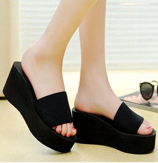AMERICANO BLACK FABRIC AND FOAM SINGLE BAND PLATFORM WEDGE ROUND OPEN TOE COMFY SANDAL
