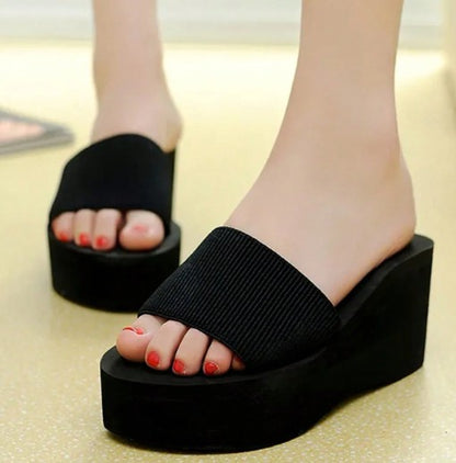 AMERICANO BLACK FABRIC AND FOAM SINGLE BAND PLATFORM WEDGE ROUND OPEN TOE COMFY SANDAL
