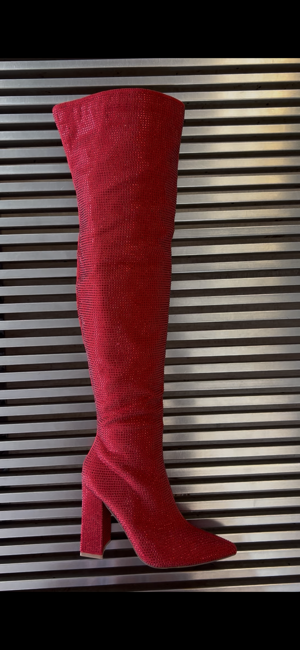 WORLD-05 Red