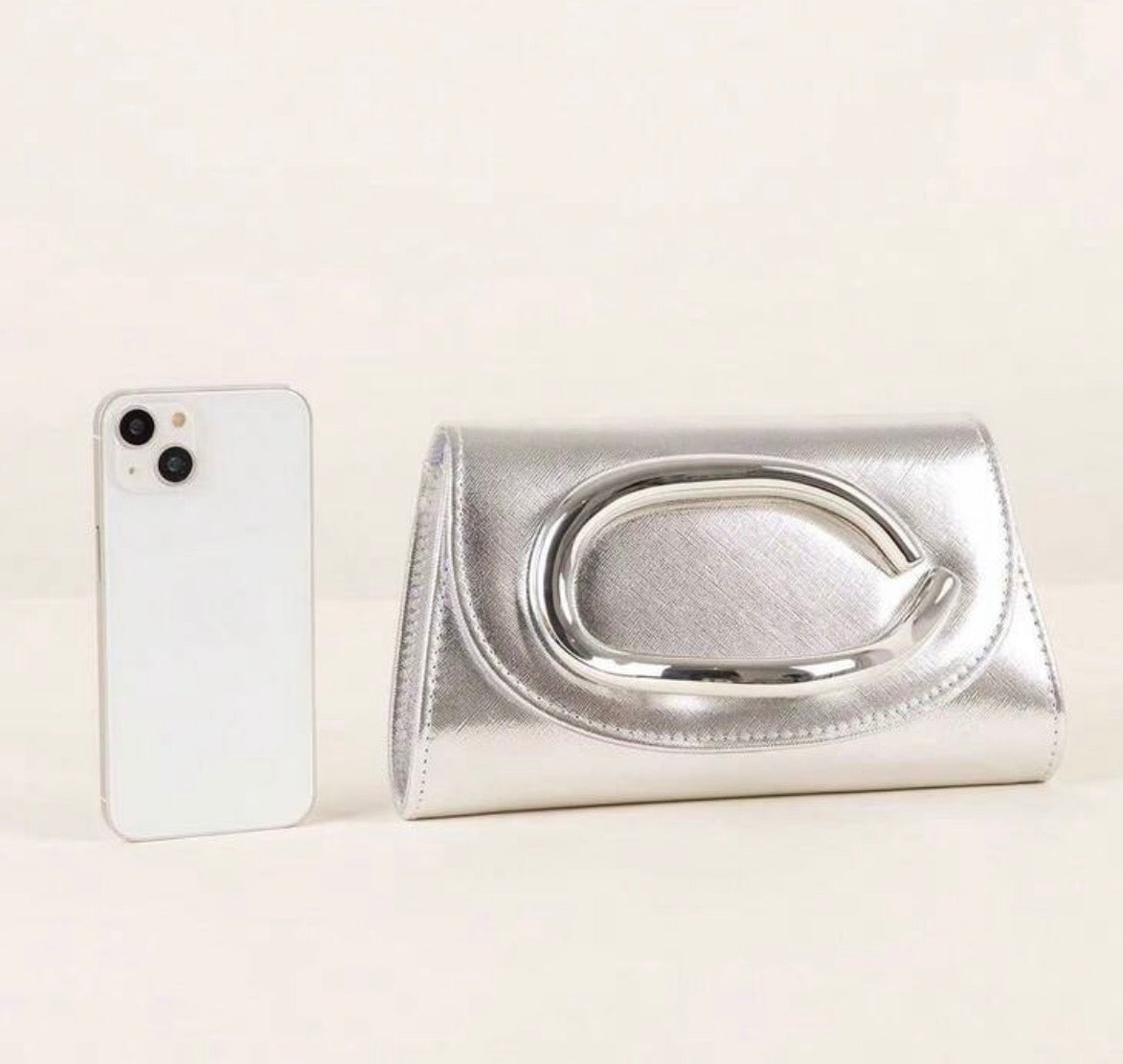 SABRINA SILVER FAUX LEATHER ENVELOPE CLUTCH