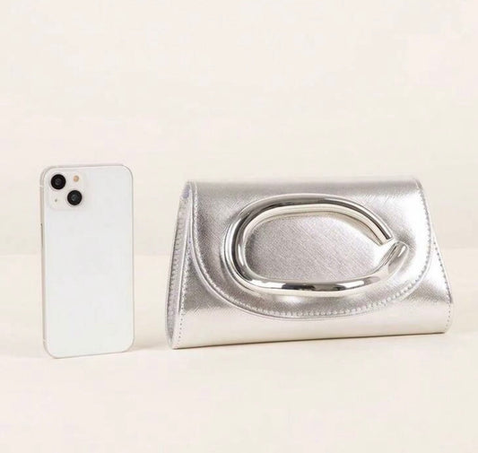 SABRINA SILVER FAUX LEATHER ENVELOPE CLUTCH