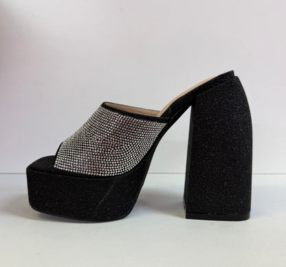 REFRESH-01 BLACK GLITTER FABRIC CHUNKY PLATFORM CURVED BLOCK HEEL MULE WITH THICK RHINESTONE VAMP