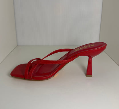 HALLIE-1 RED FAUX LEATHER STRAPPY SPLIT TOE SLIP-ON MULE KITTEN HEEL SANDALS