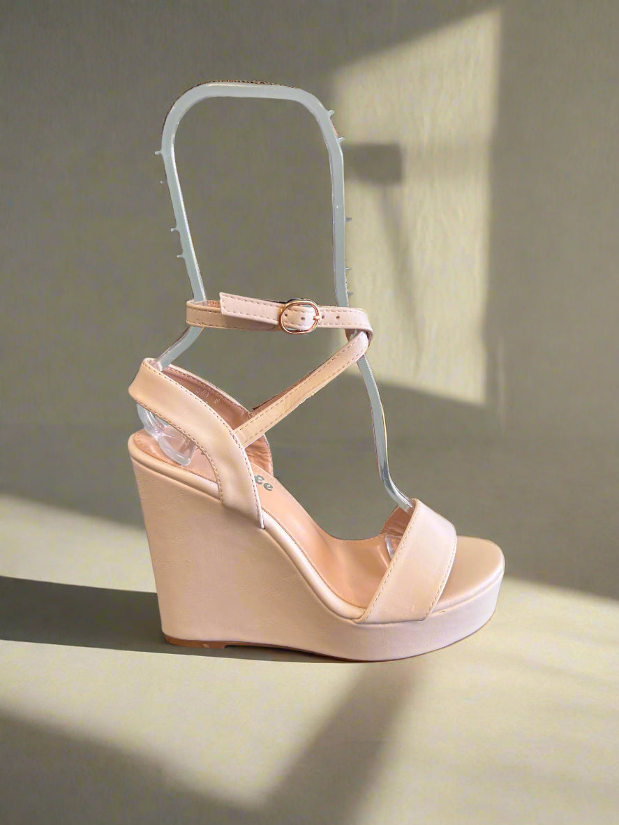 SUN

White Faux Leather
- Wedge Heel approx 4.5"
- Buckle Strap
crisscross ankle straps