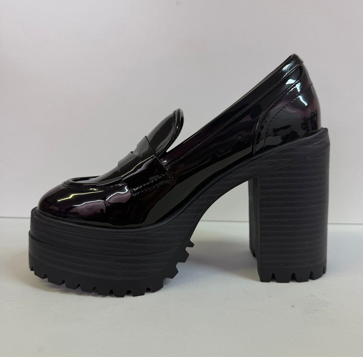 MANILA-03 BLACK PATENT PLATFORM BLOCK HEEL ROUND TOE LOAFERS