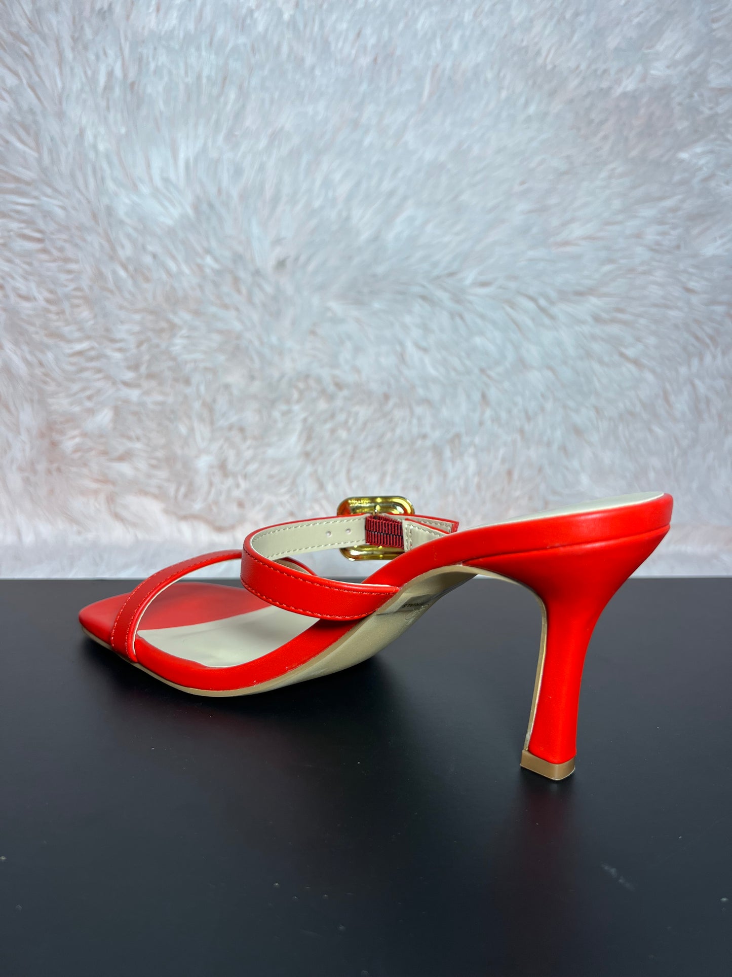 DOVIE-8 Red