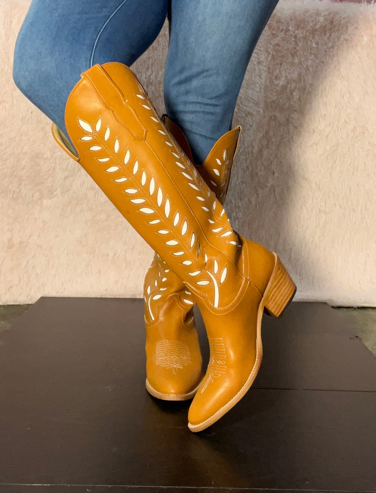 LUCIA Camel Cowboy Boots