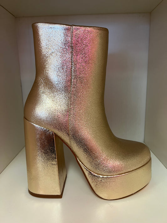 FRONA-2 S26 GOLD FAUX LEATHER PLATFORM BLOCK HEEL BOOTIE WITH CHUNLY BLOCK HEEL