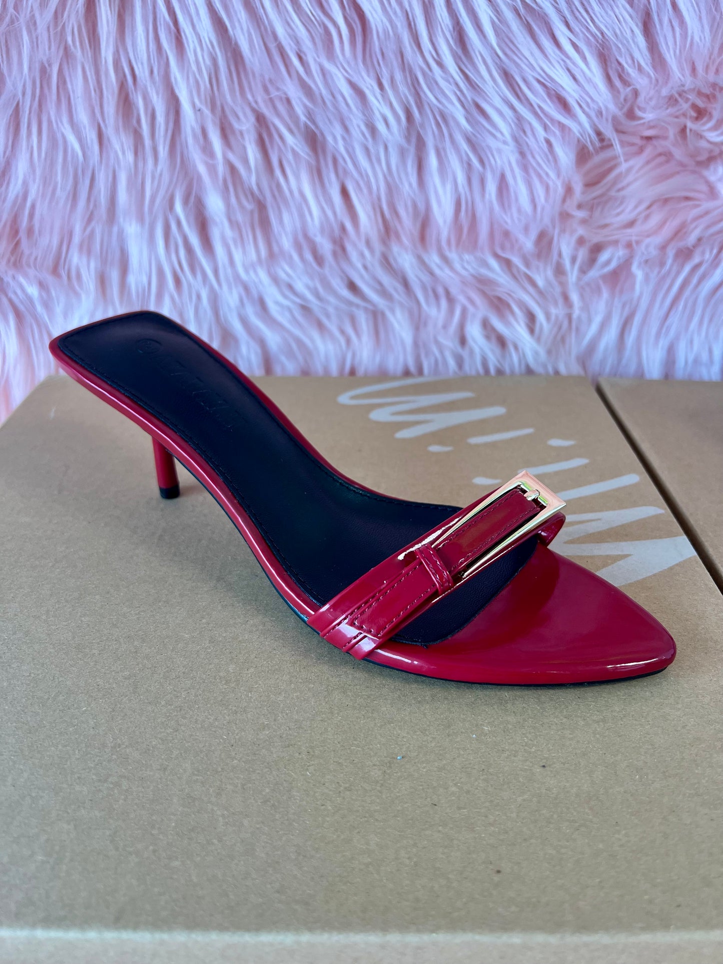 SATURN Cherry Red Kitten Heel