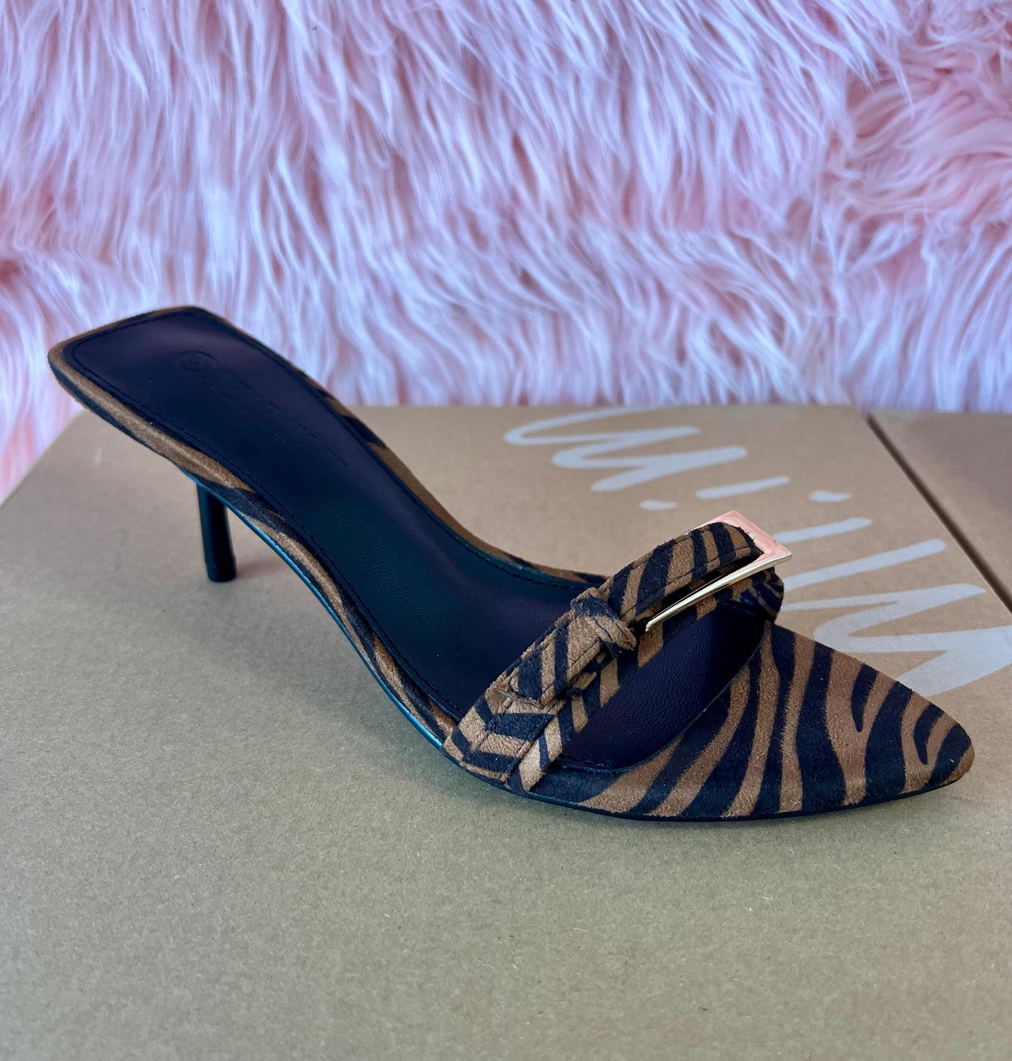 SATURN Tiger Kitten Heel