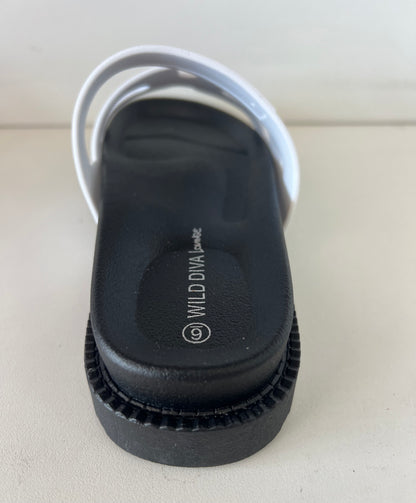 GINO-24 white

- White Sandal
- Open Toe
- Cutout Vamp Detail
- Slip-On Slide
- Flatform Sole, Approx. 1"
- Whole Sizes Only