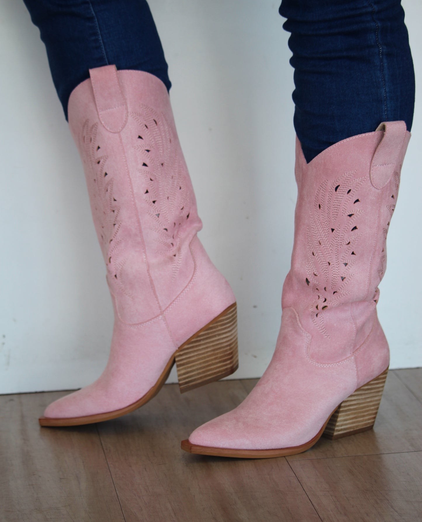 OLIVIA Pink Cowboy Boot