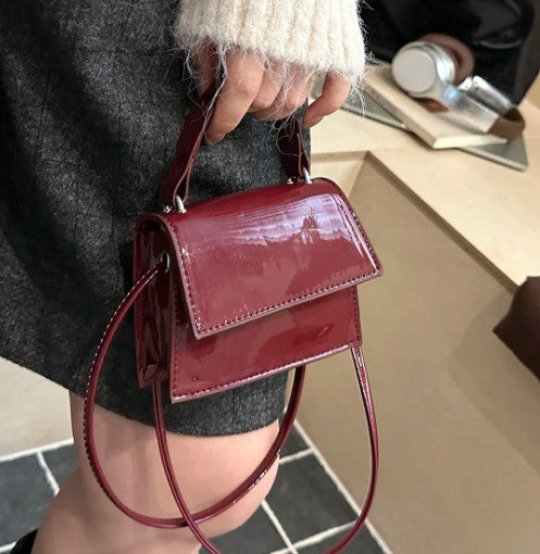 SHARIFA BURGUNDY PATENT LEATHER CROSSBODY MINI BAG