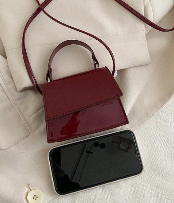 SHARIFA BURGUNDY PATENT LEATHER CROSSBODY MINI BAG