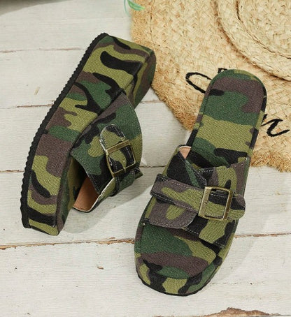 LANA CAMOUFLAGE PRINT FABRIC PLATFORM FLATFORM SLIP ON MULE OPEN ROUND TOE SANDALS