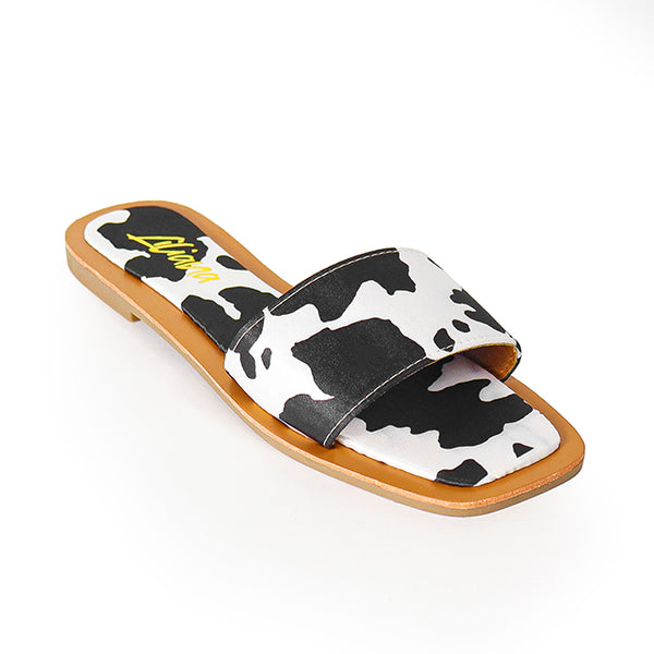 Liliana MINDEE-2 cow print

- Black and White Cow Print Flat Sandal Slide
- Square Open Toe
- Slip-On Slide