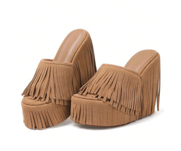 MAJA TAN FAUX SUEDE PLATFORM SLIP ON MULE WEDGE SANDAL WITH ALL OVER FRINGE